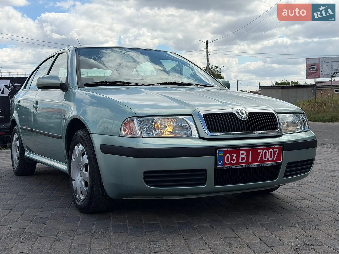 2010 Skoda Octavia - мініатюра 26