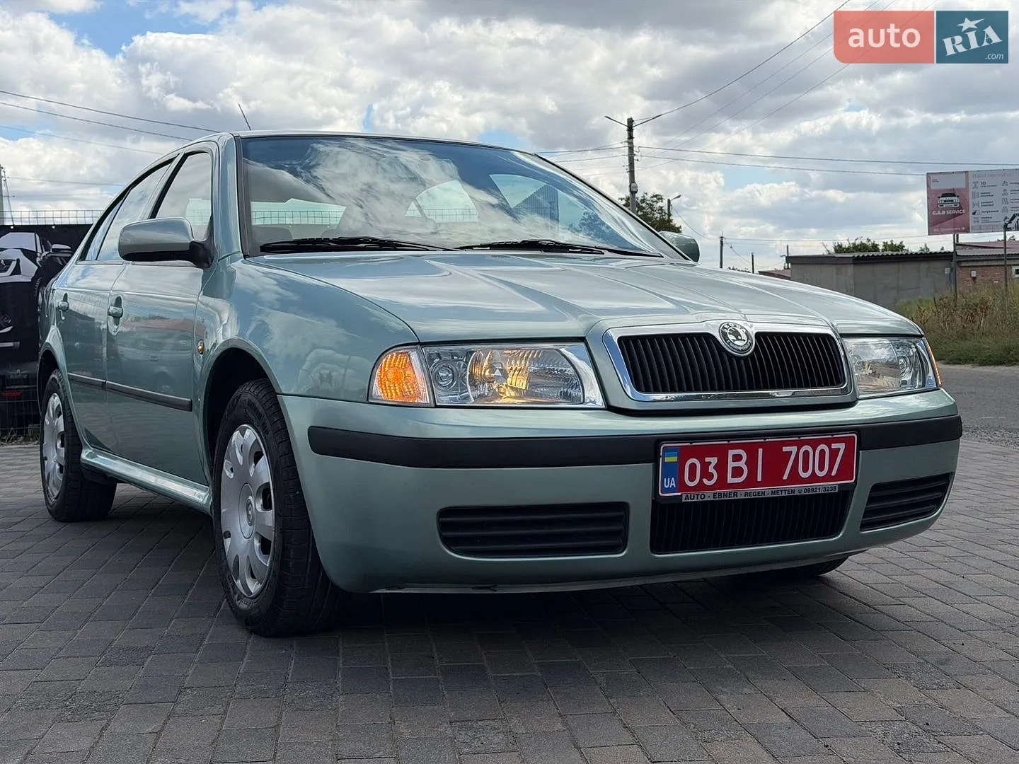 2010 Skoda Octavia - мініатюра 27