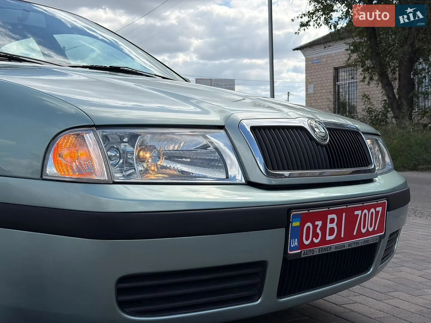 2010 Skoda Octavia - мініатюра 69