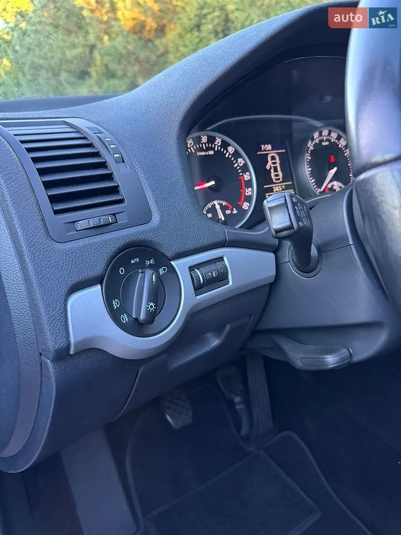 2013 Skoda Octavia - мініатюра 84