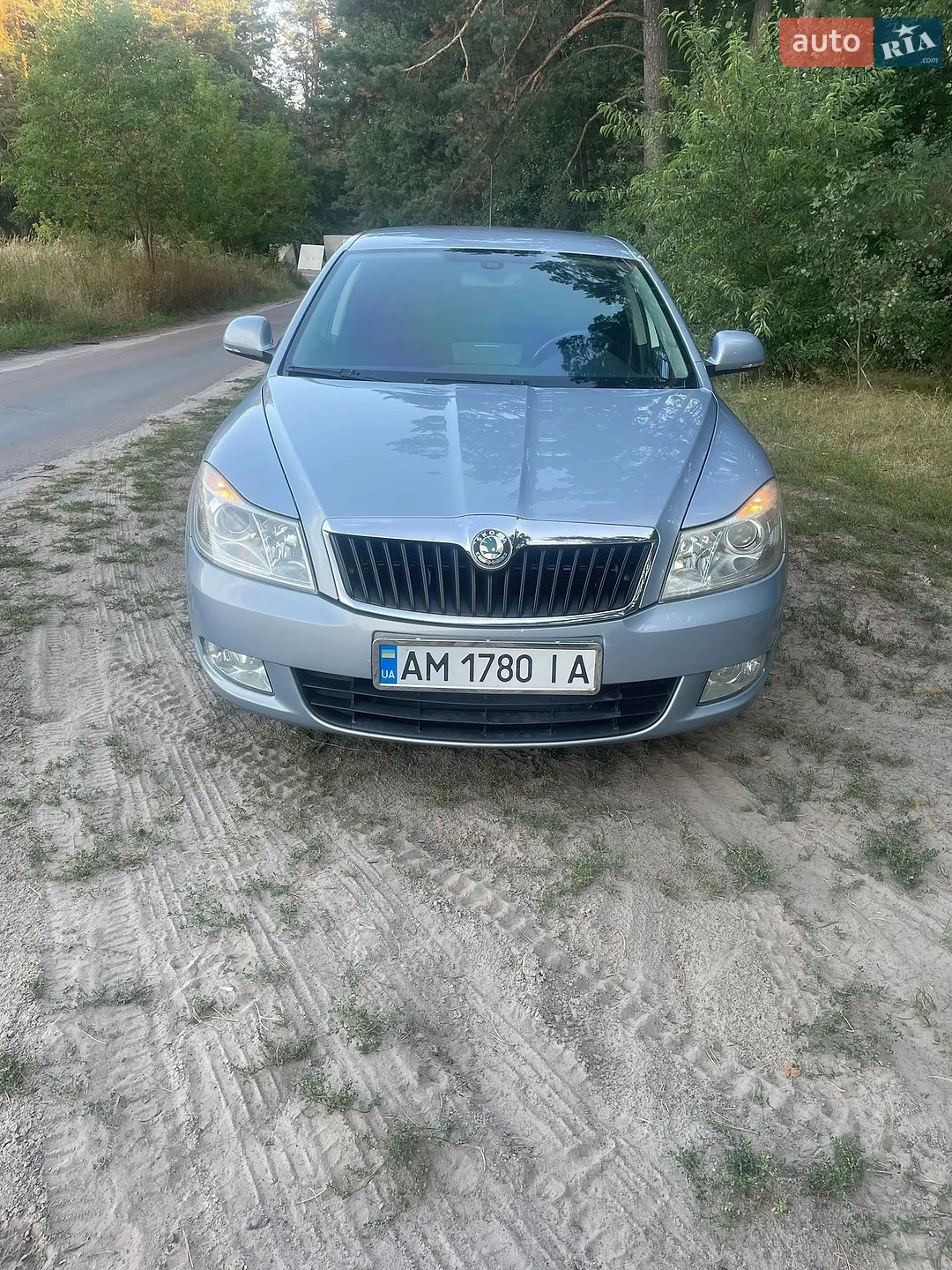 2010 Skoda Octavia - мініатюра 5