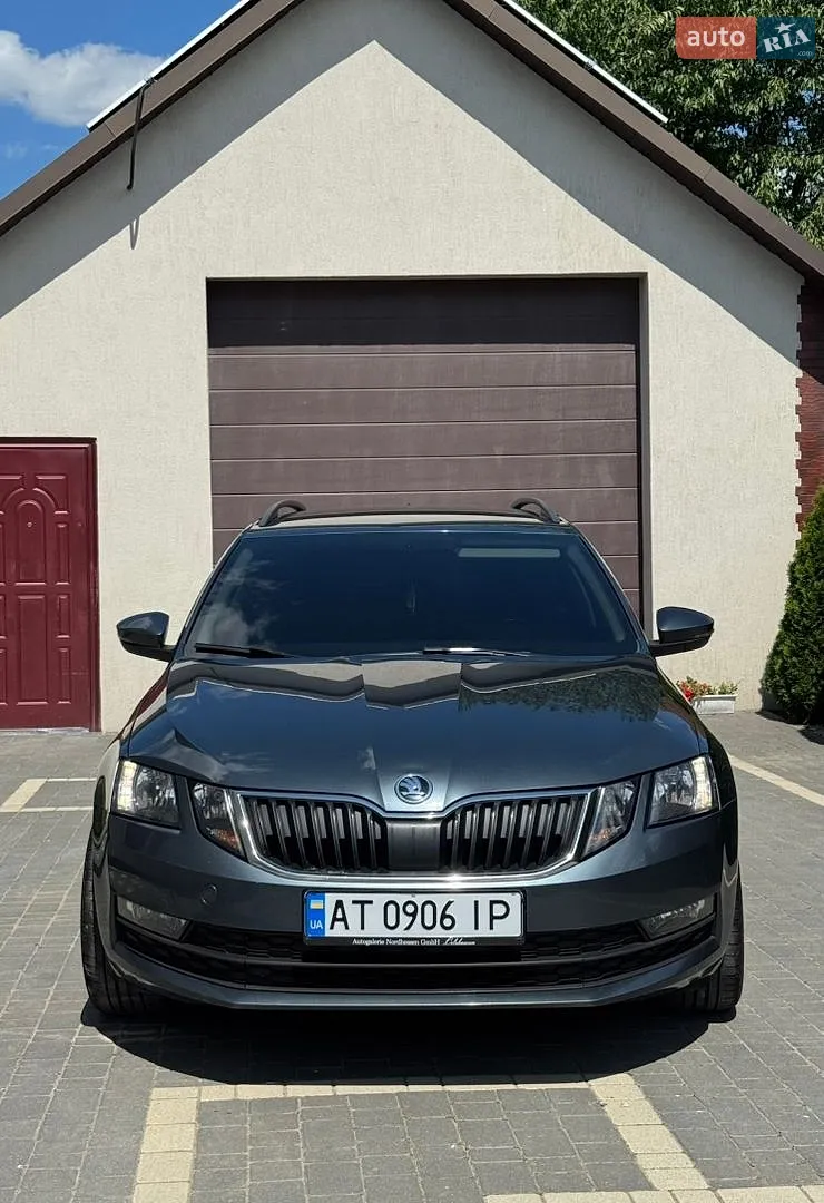 2017 Skoda Octavia - фото 1