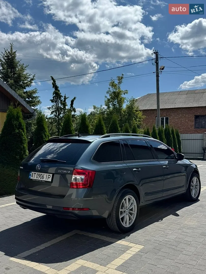2017 Skoda Octavia - мініатюра 5