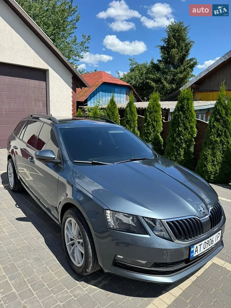 2017 Skoda Octavia - мініатюра 10