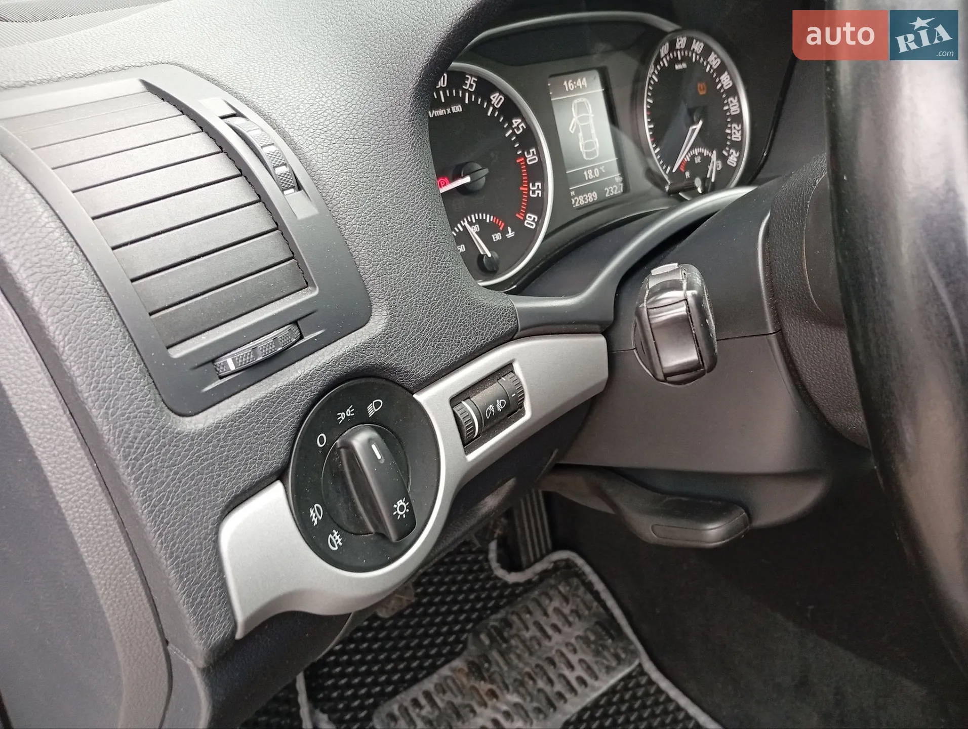 2012 Skoda Octavia - мініатюра 17