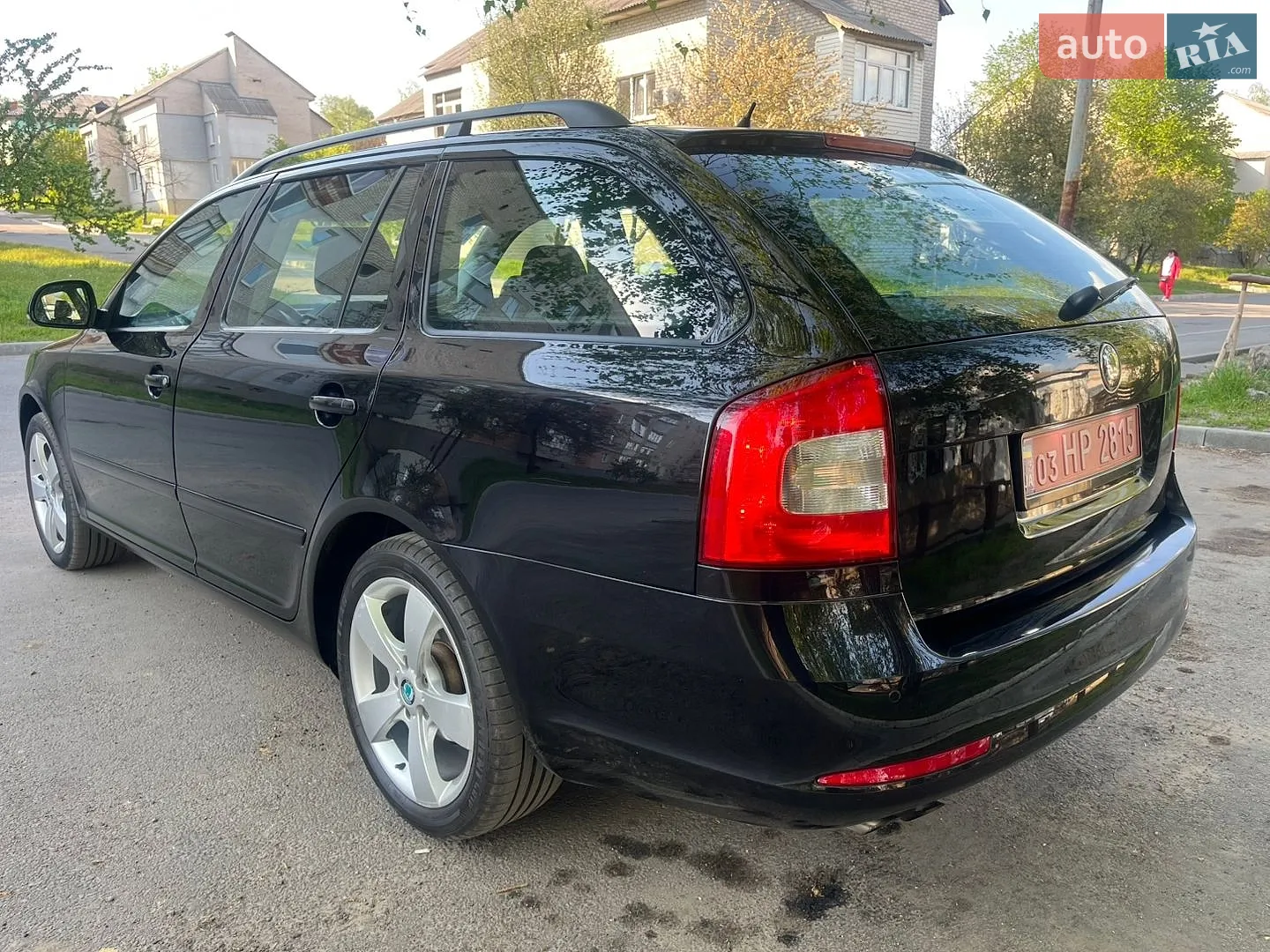 2010 Skoda Octavia - мініатюра 8