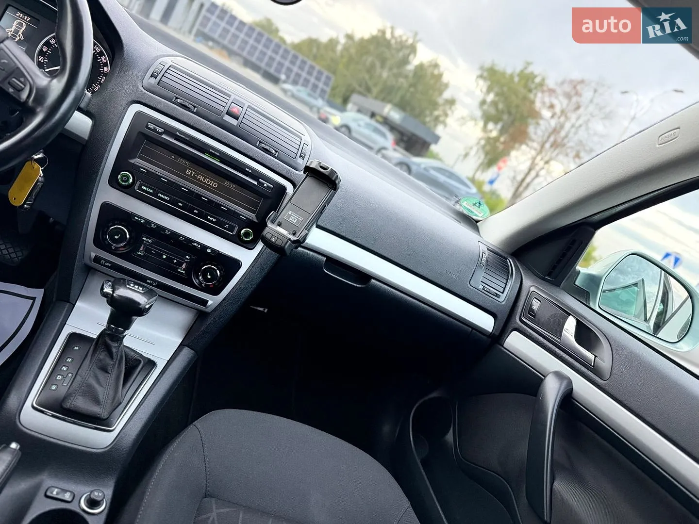 2012 Skoda Octavia - мініатюра 39