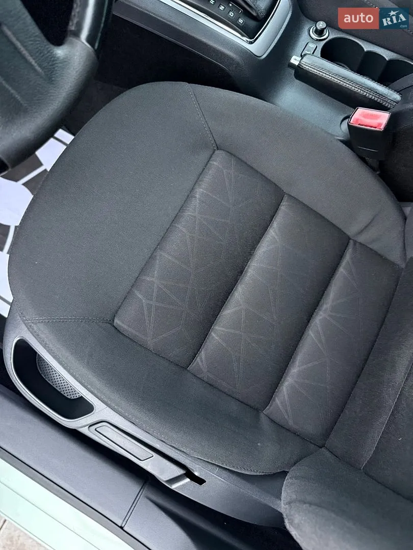 2012 Skoda Octavia - мініатюра 53