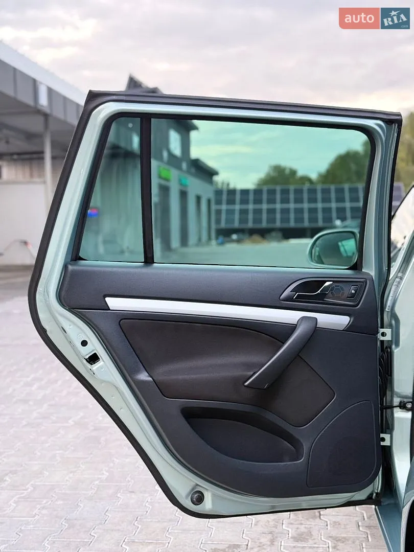 2012 Skoda Octavia - мініатюра 72