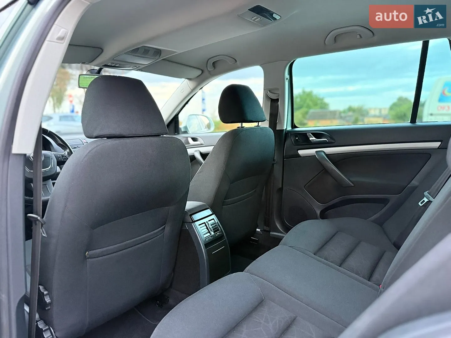 2012 Skoda Octavia - мініатюра 75