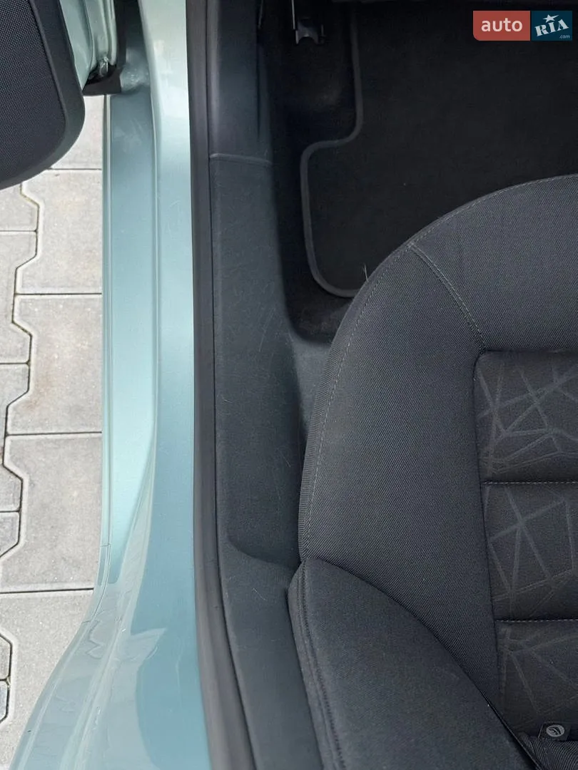 2012 Skoda Octavia - мініатюра 83