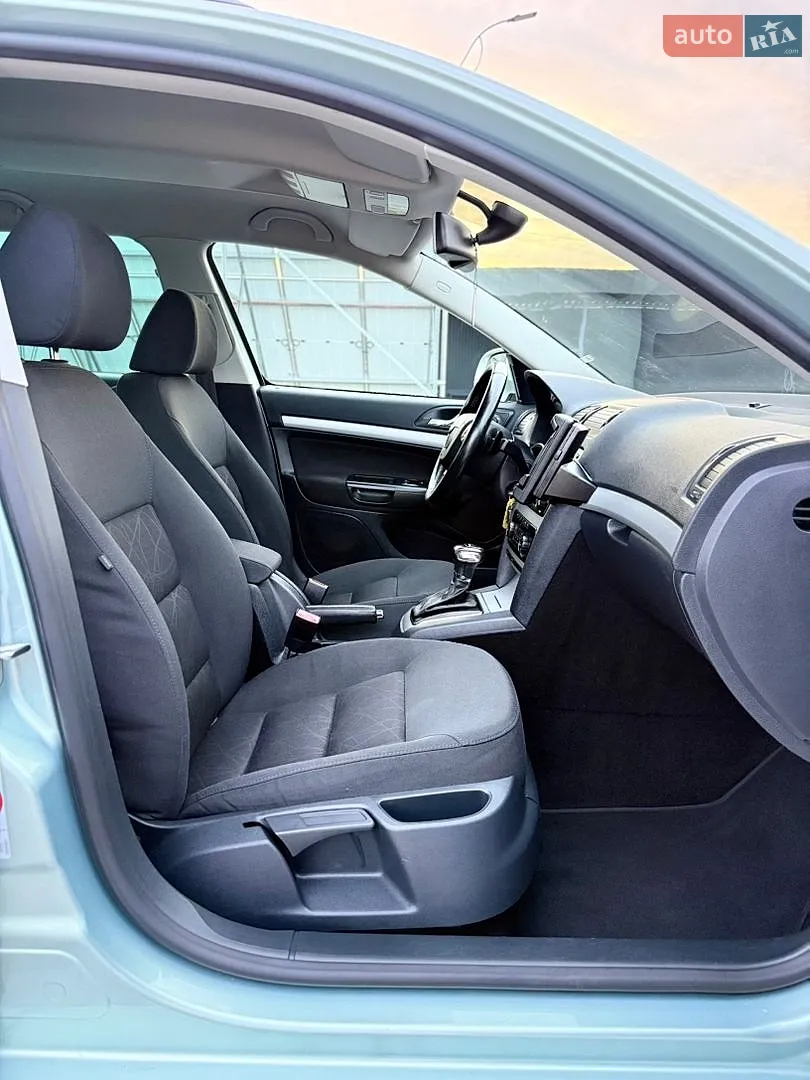 2012 Skoda Octavia - мініатюра 100