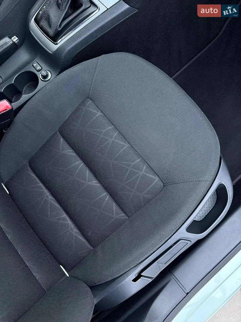2012 Skoda Octavia - мініатюра 103