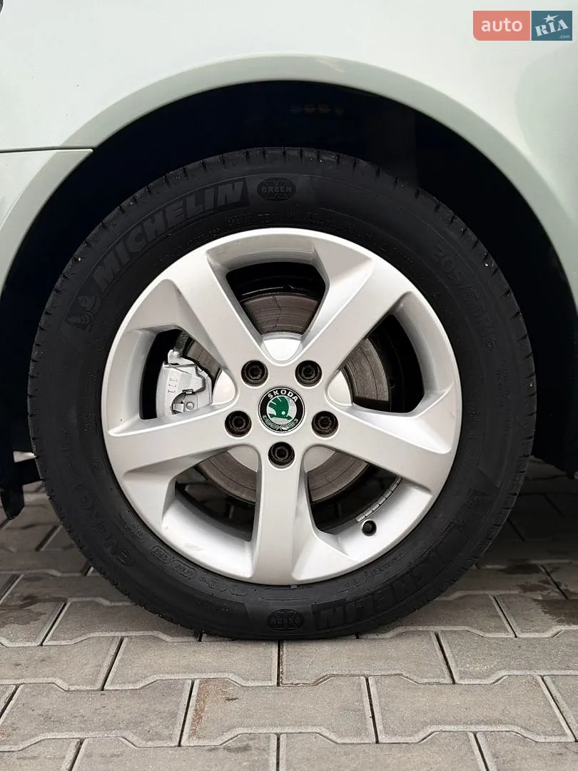 2012 Skoda Octavia - мініатюра 123