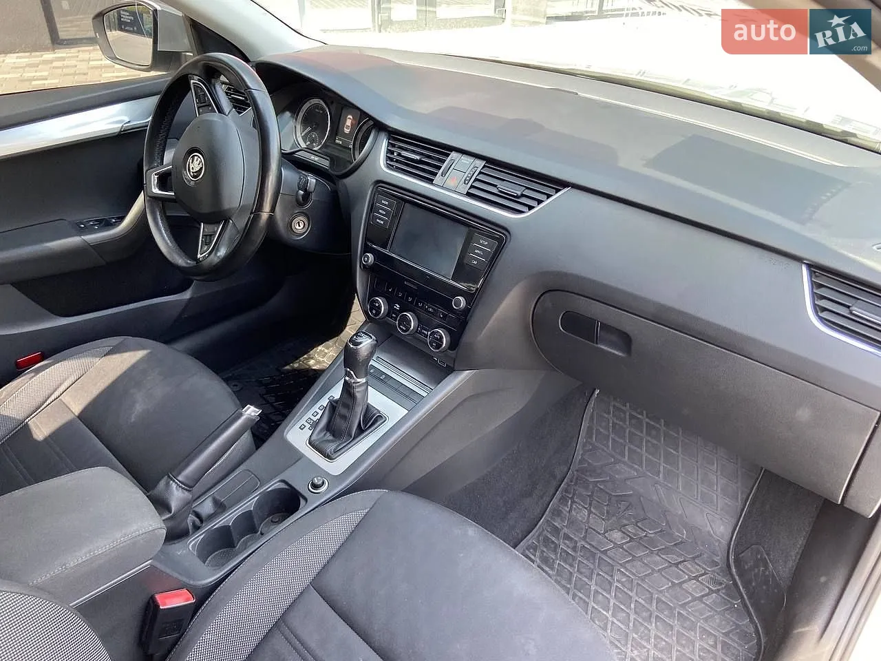 2018 Skoda Octavia - мініатюра 8