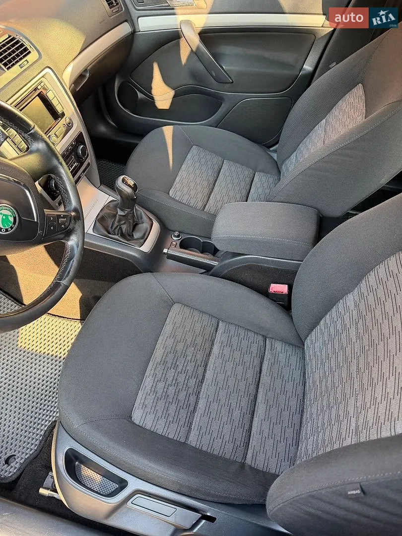 2012 Skoda Octavia - мініатюра 2