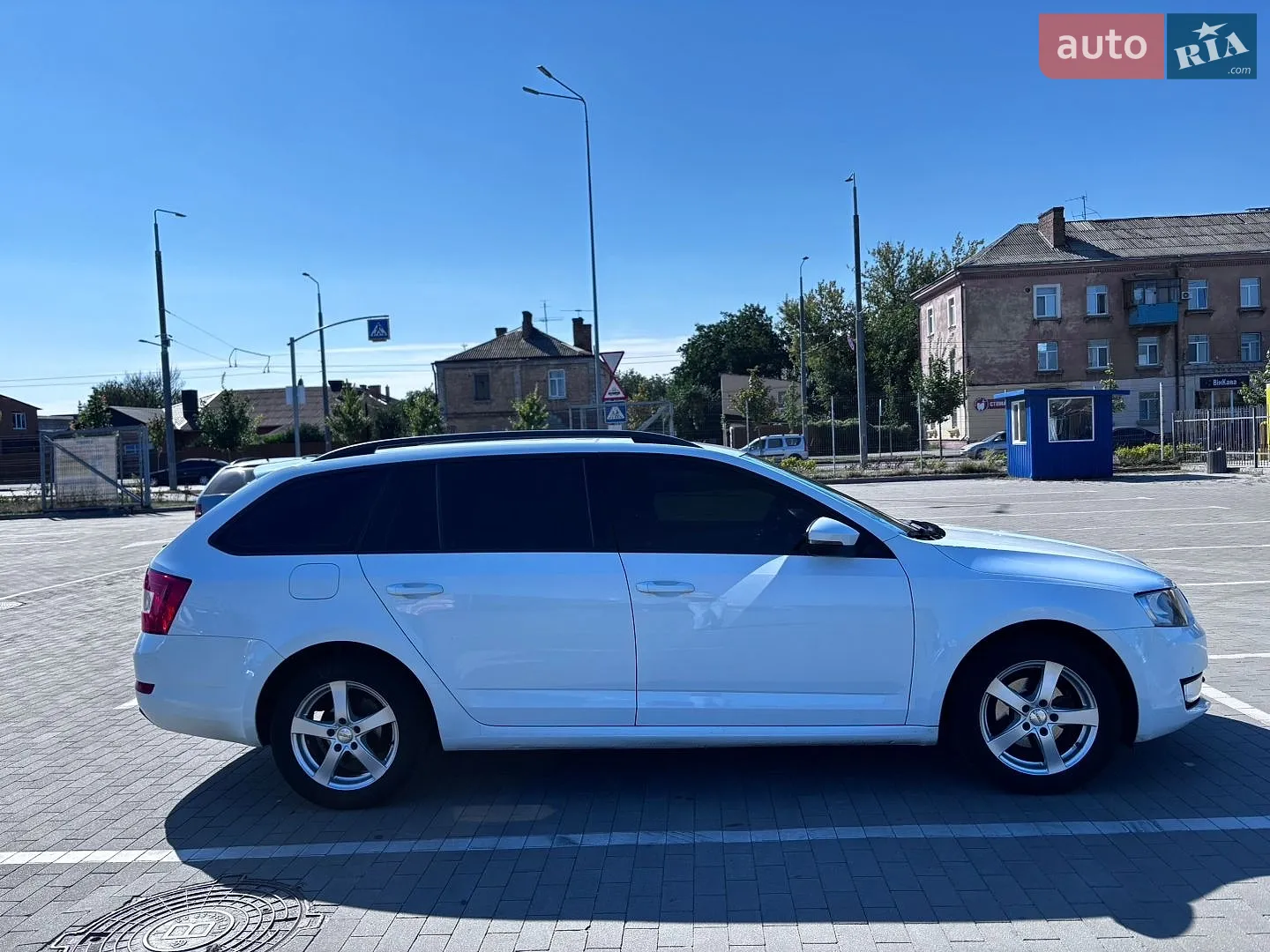 2015 Skoda Octavia - мініатюра 17