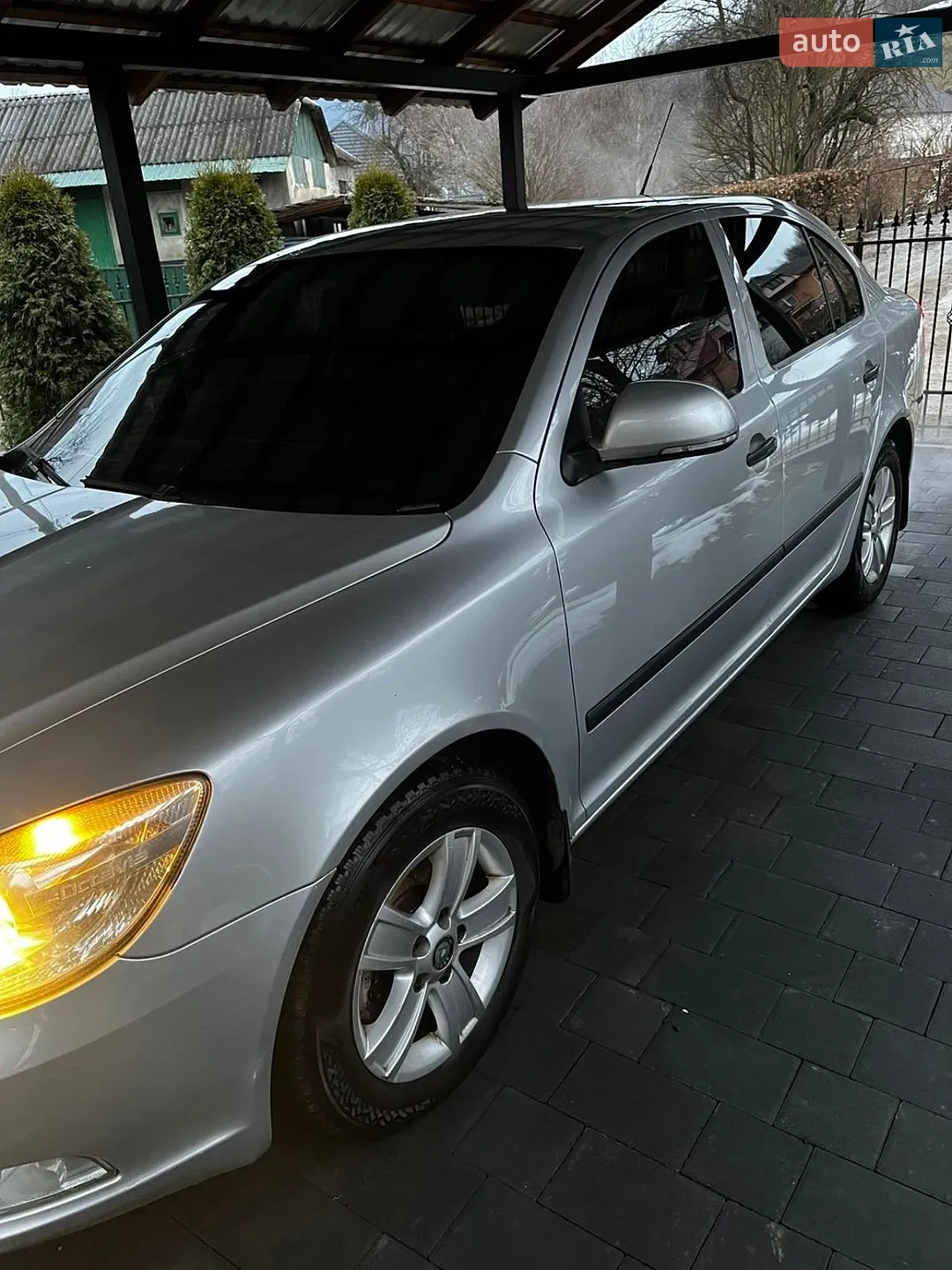 2010 Skoda Octavia - мініатюра 6