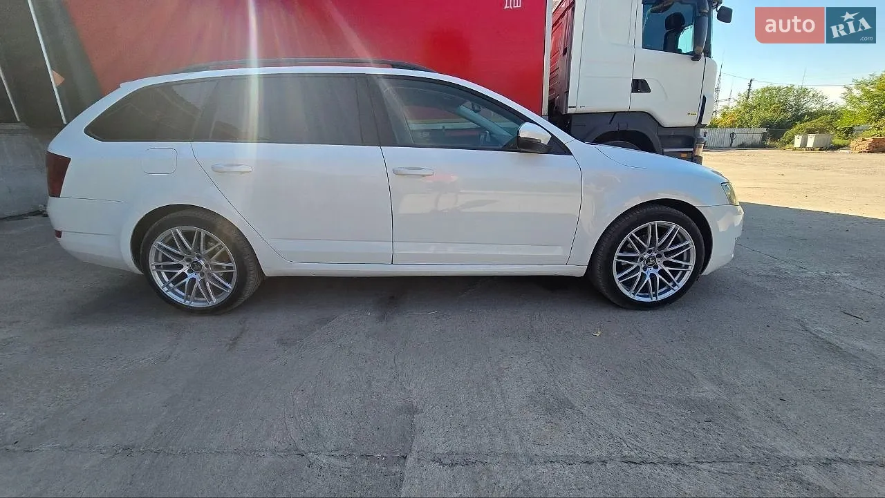 2014 Skoda Octavia - мініатюра 23