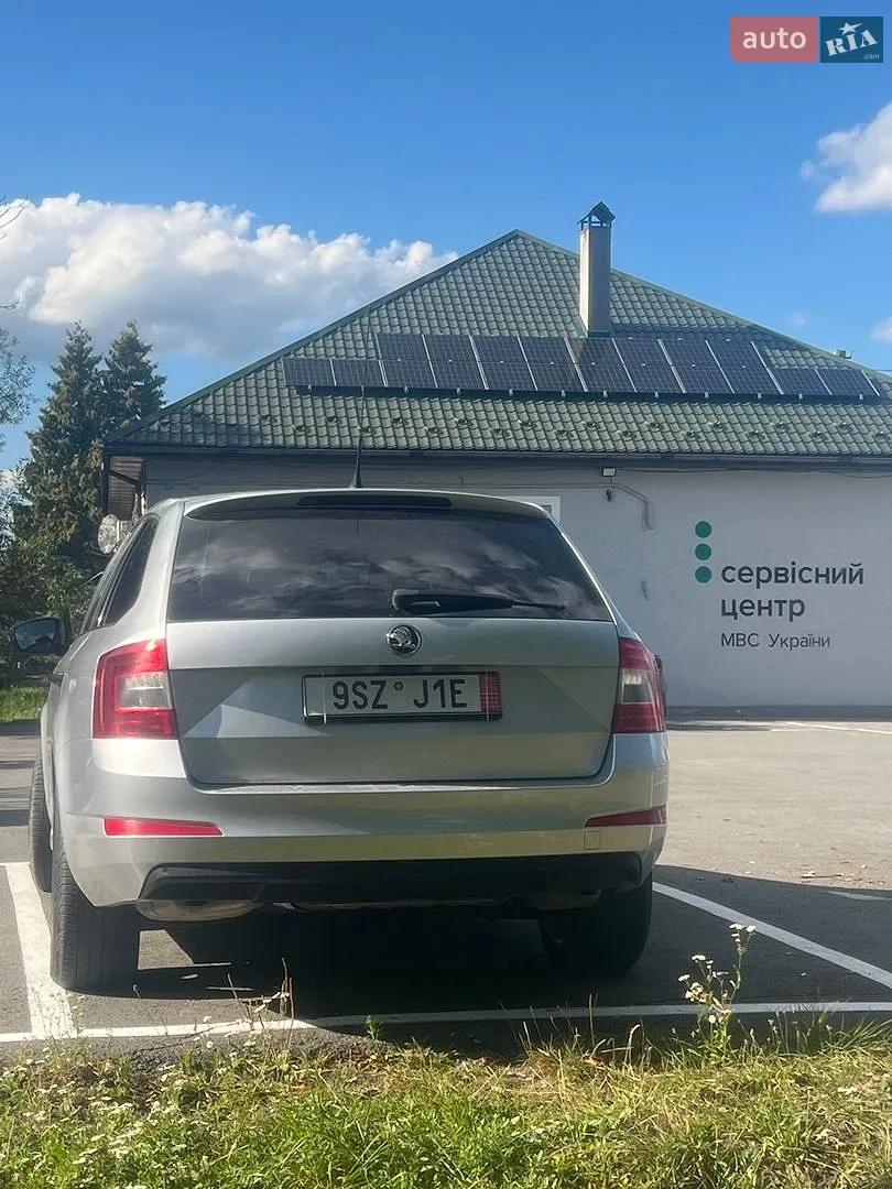 2016 Skoda Octavia - мініатюра 5