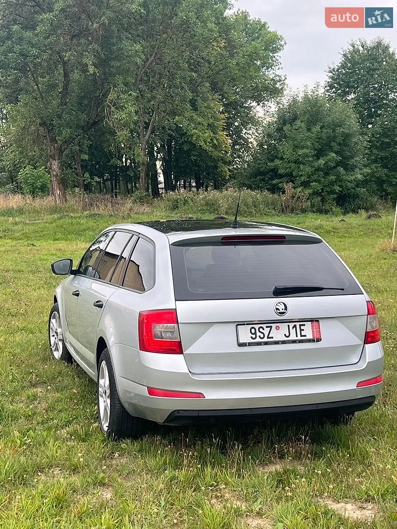 2016 Skoda Octavia - мініатюра 9