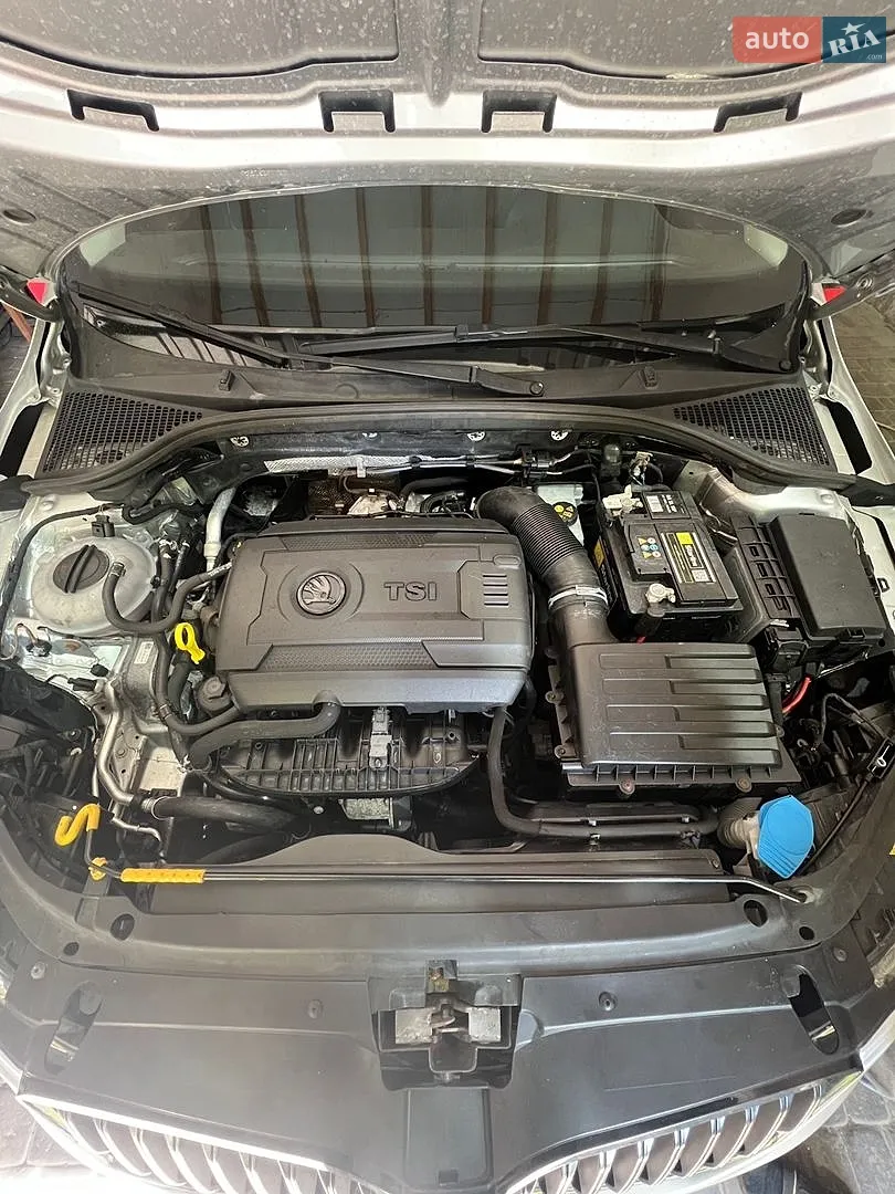 2016 Skoda Octavia - мініатюра 12