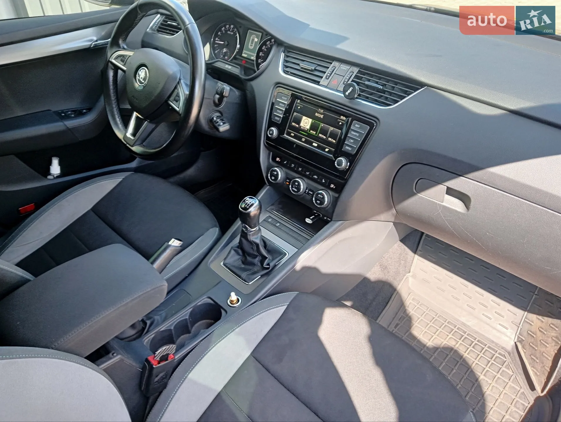 2016 Skoda Octavia - мініатюра 9
