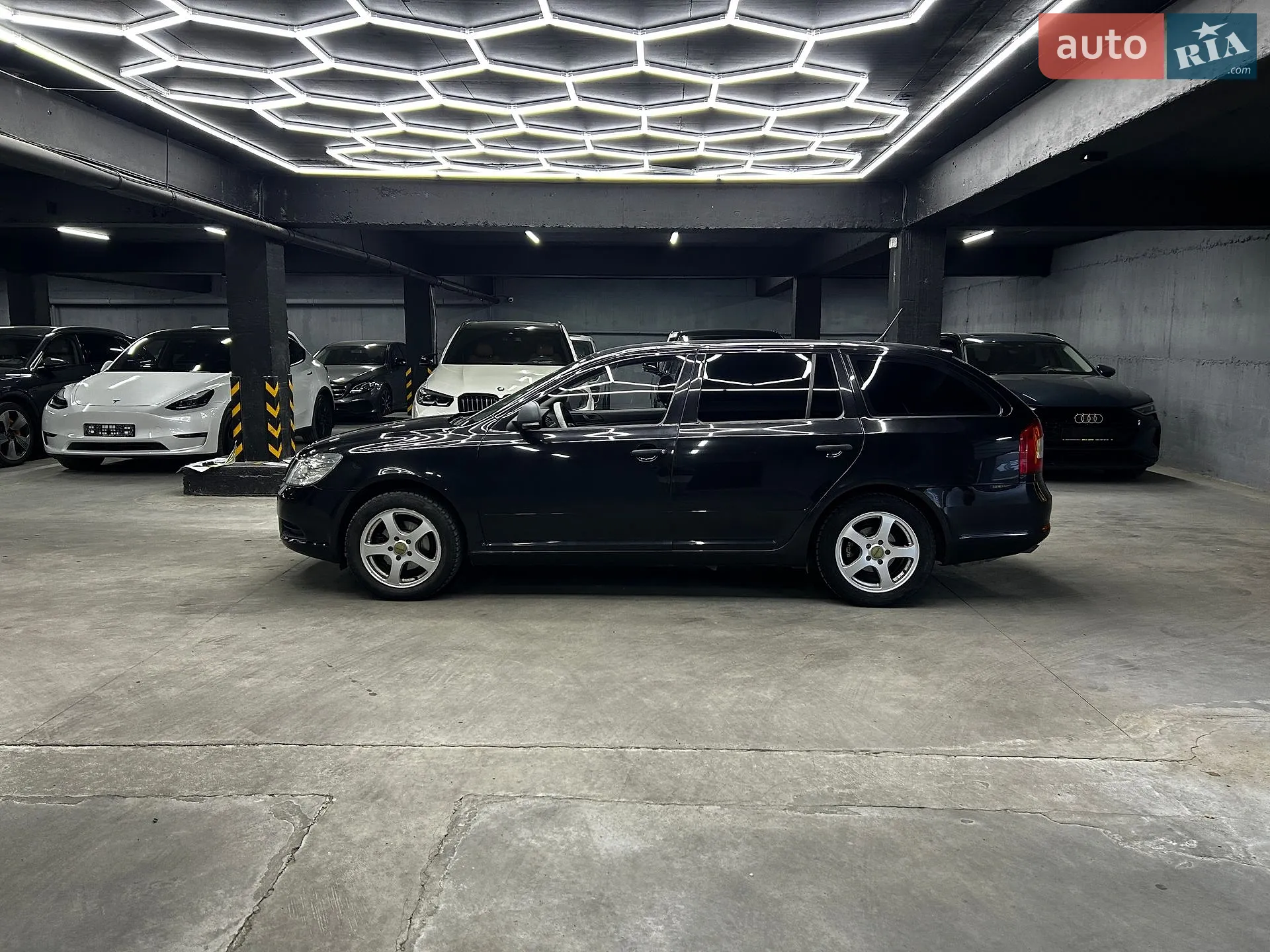 2011 Skoda Octavia - мініатюра 5