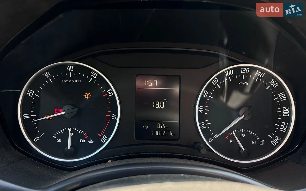 2012 Skoda Octavia - мініатюра 13