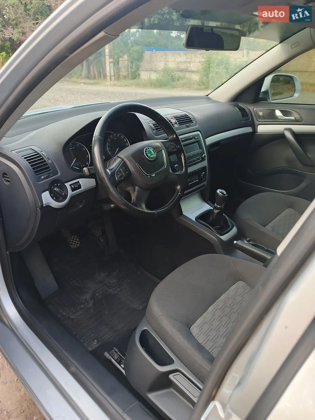 2011 Skoda Octavia - мініатюра 12