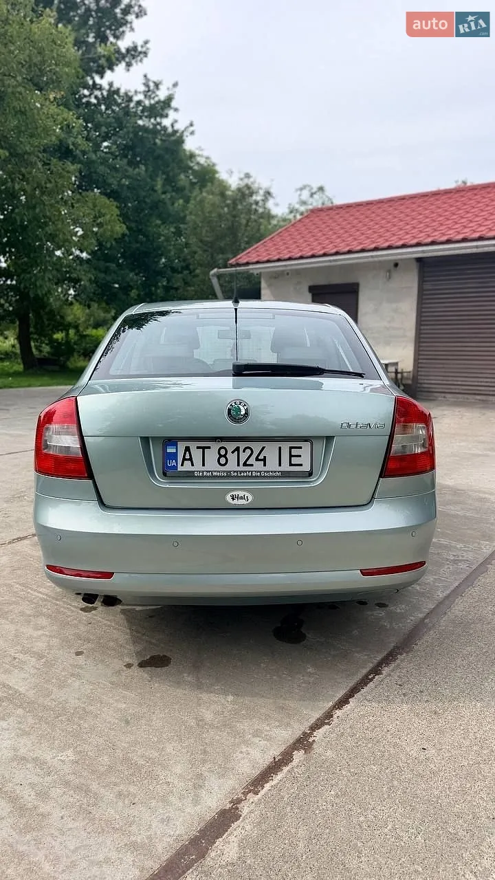 2010 Skoda Octavia - мініатюра 7