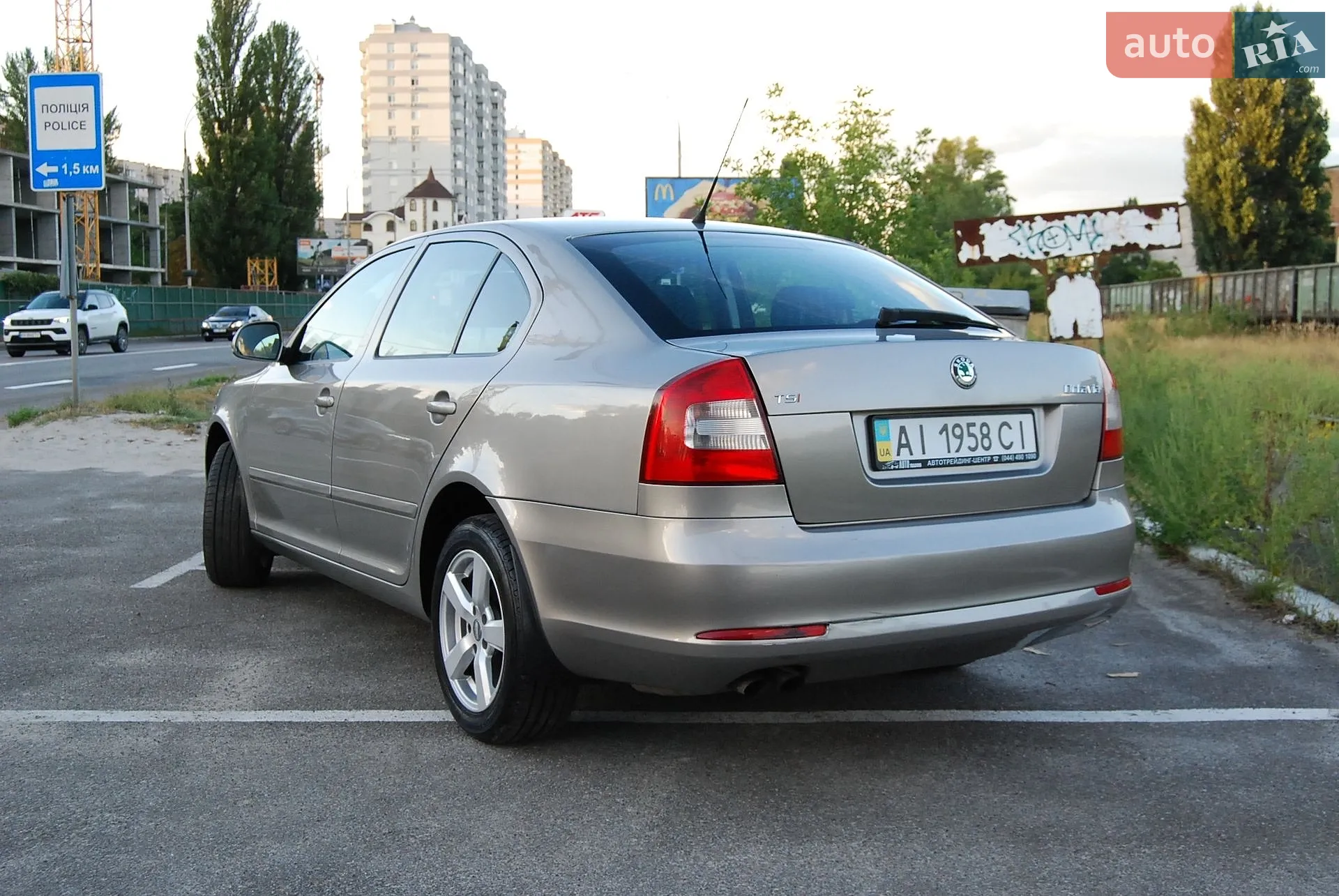 2010 Skoda Octavia - мініатюра 5