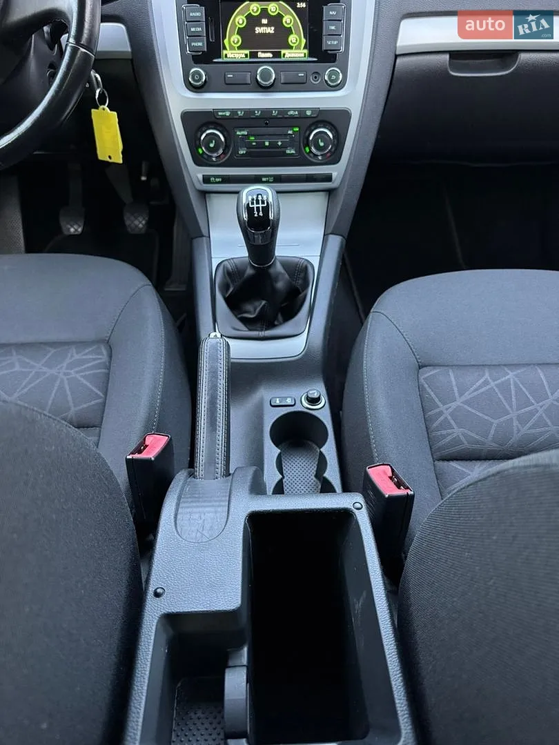 2012 Skoda Octavia - мініатюра 43
