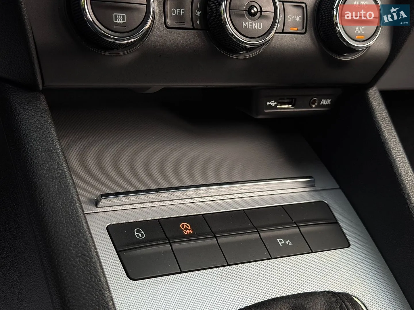 2016 Skoda Octavia - мініатюра 98