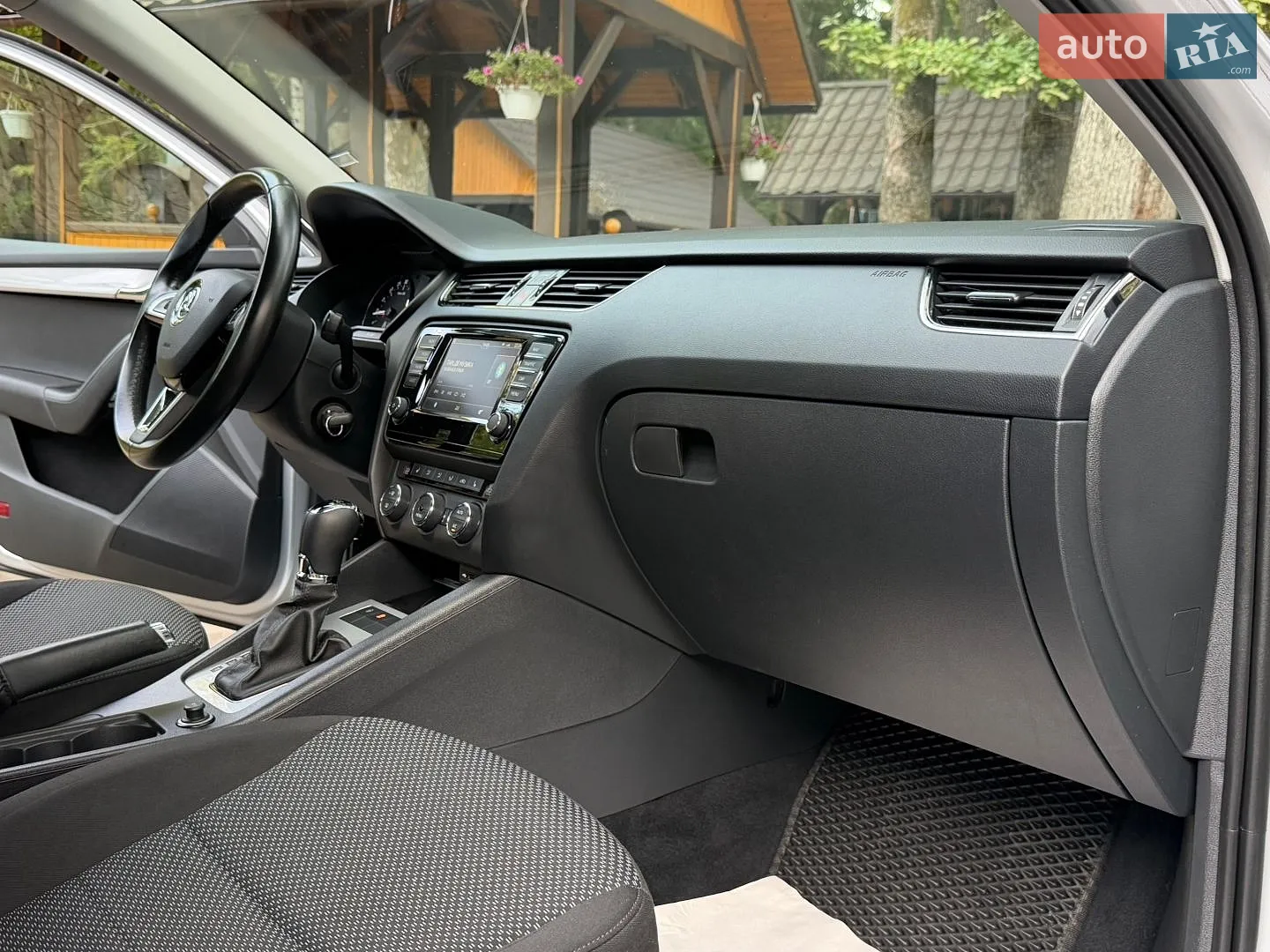 2016 Skoda Octavia - мініатюра 113