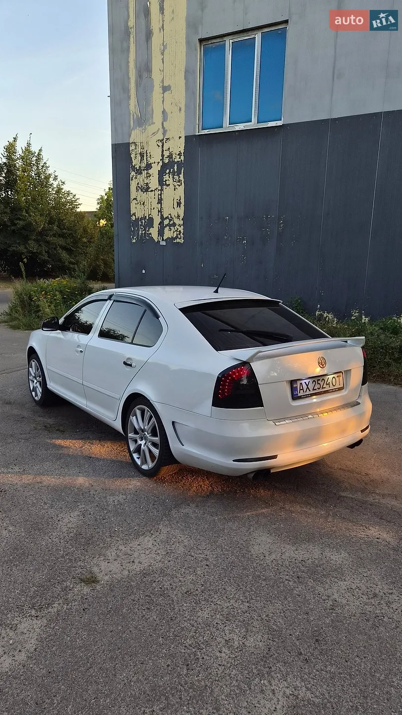 2011 Skoda Octavia - мініатюра 3