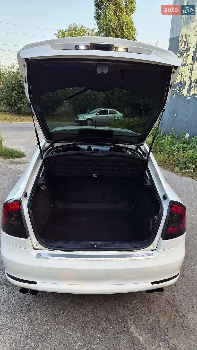 2011 Skoda Octavia - мініатюра 6