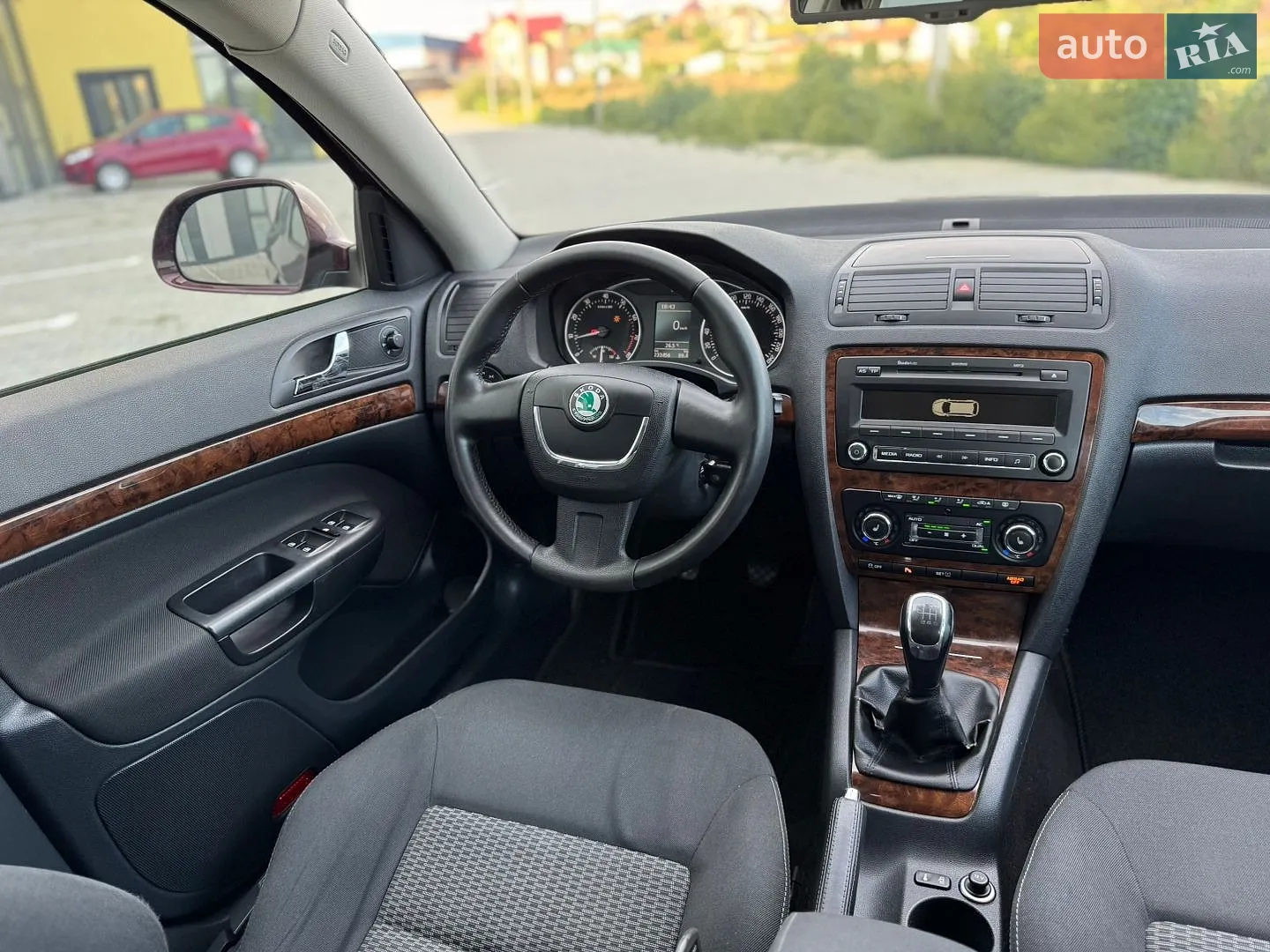 2012 Skoda Octavia - мініатюра 32