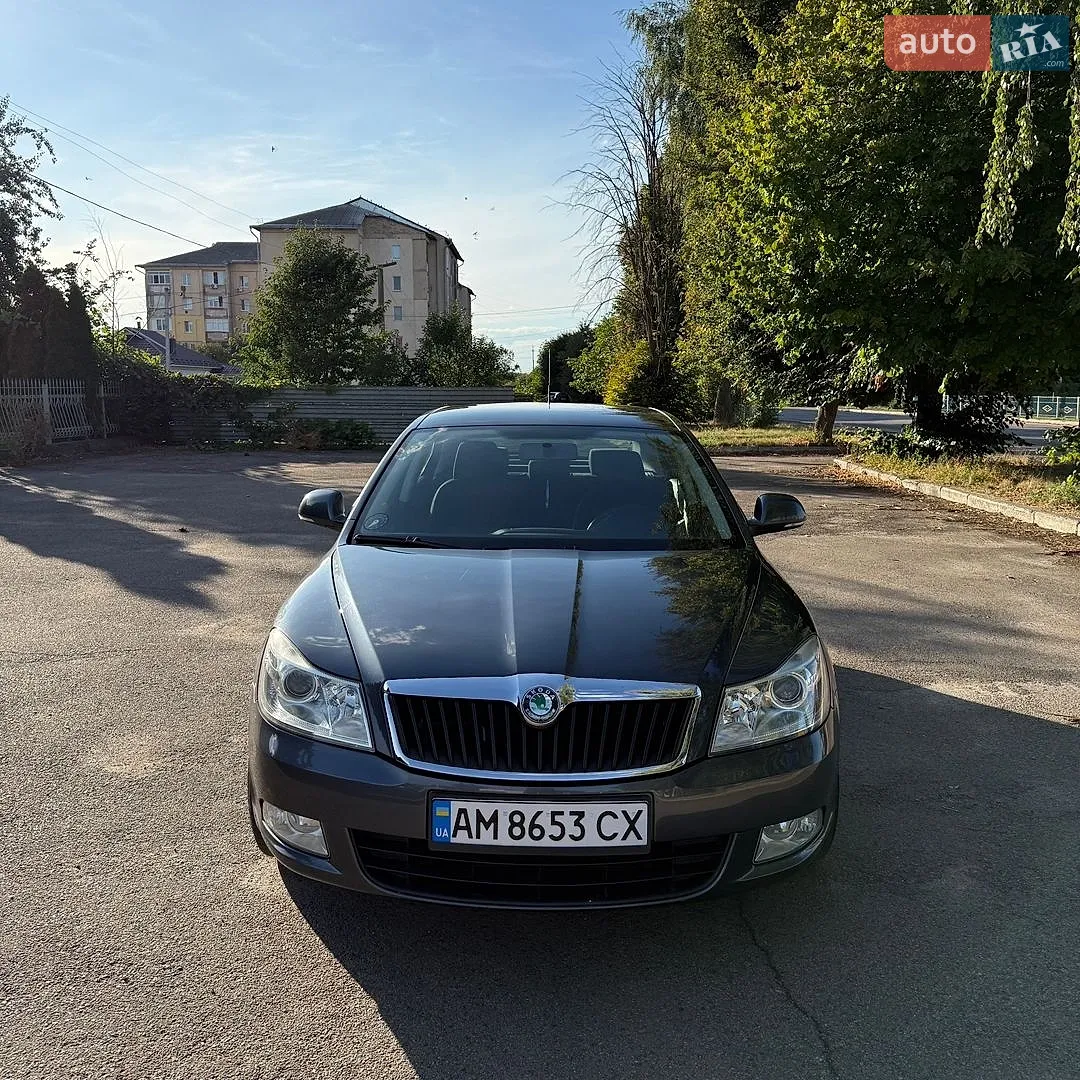 2010 Skoda Octavia - мініатюра 10