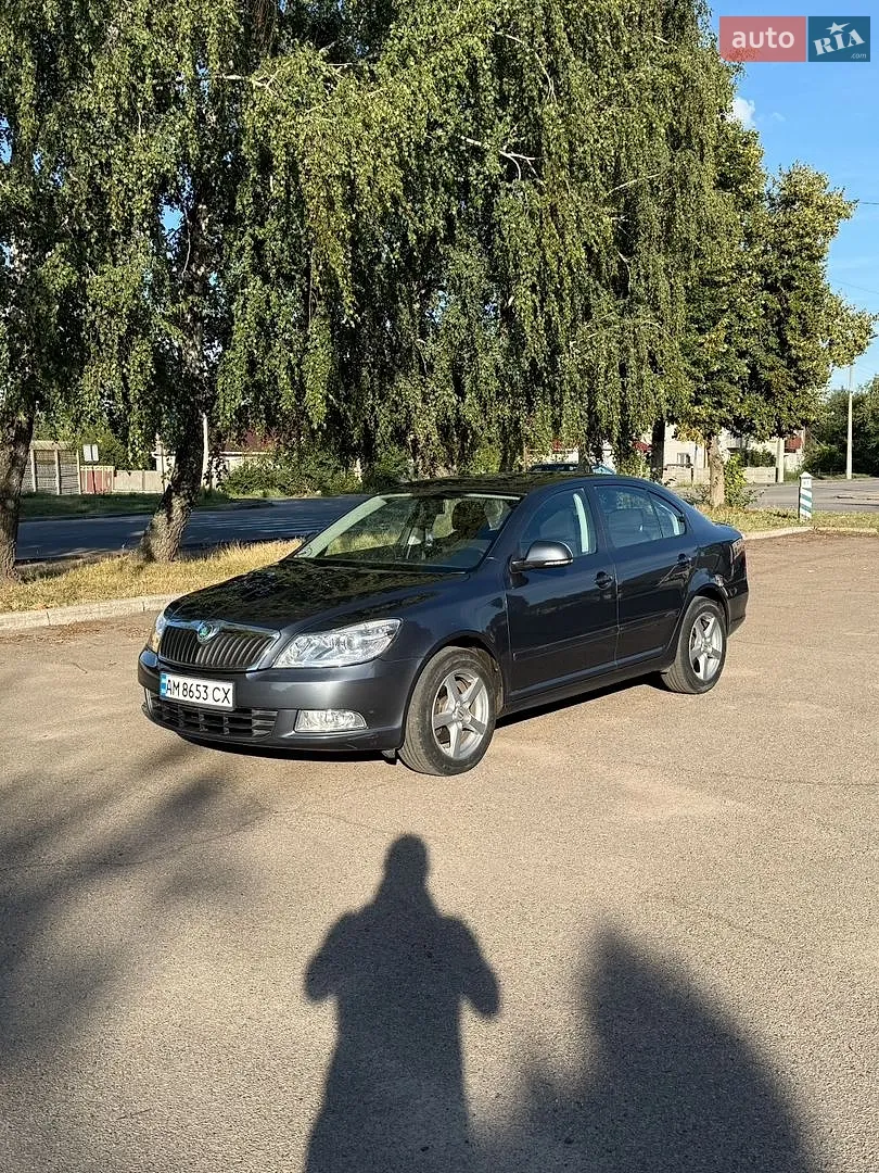 2010 Skoda Octavia - фото 1