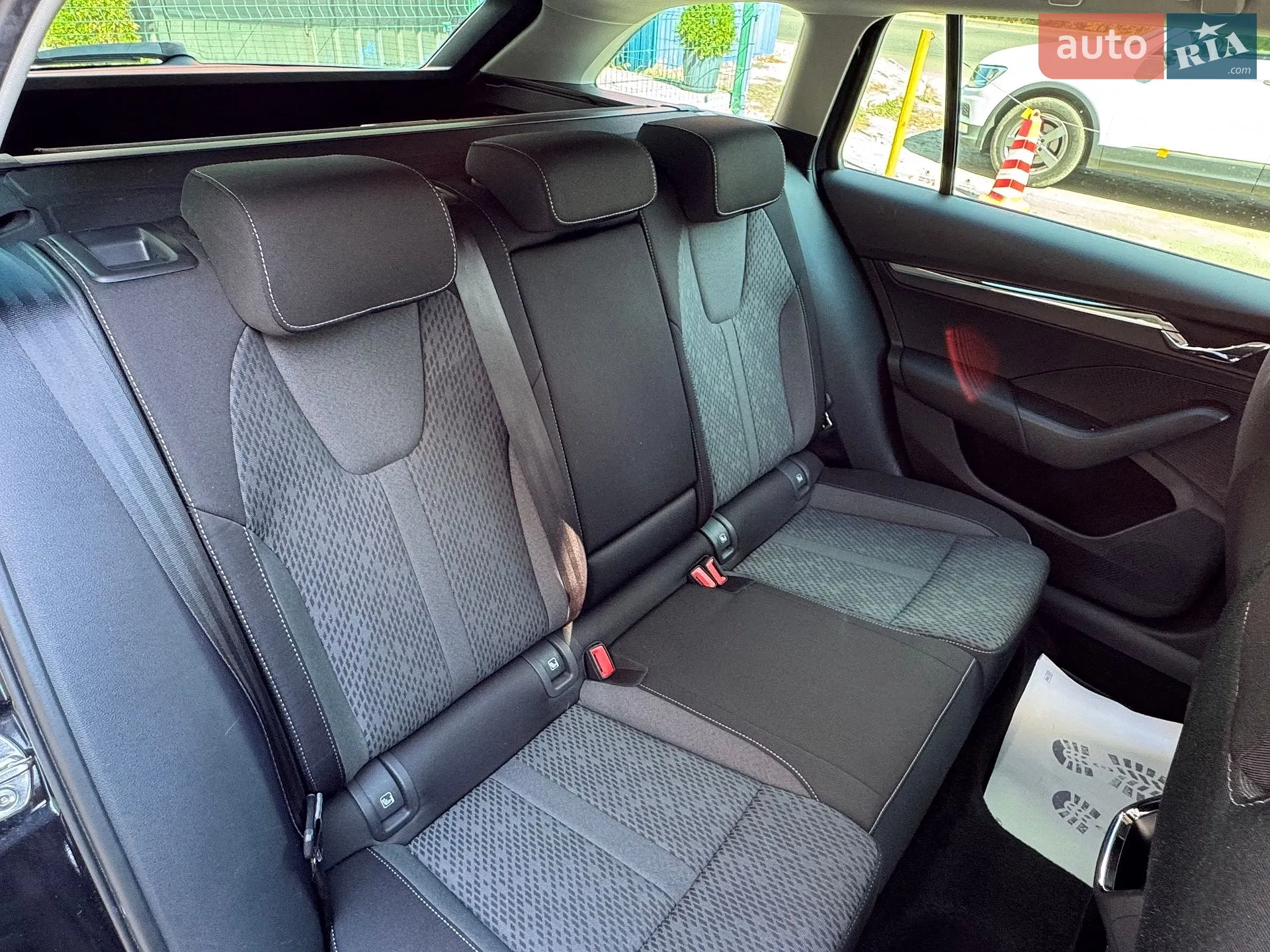 2022 Skoda Octavia - мініатюра 47
