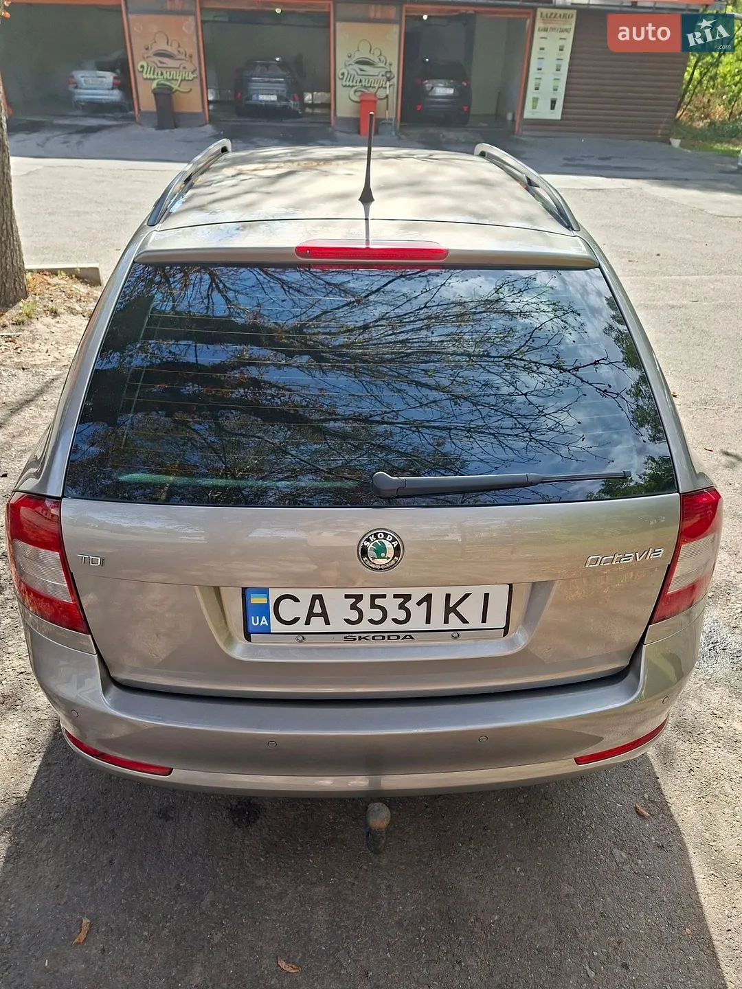 2011 Skoda Octavia - мініатюра 2
