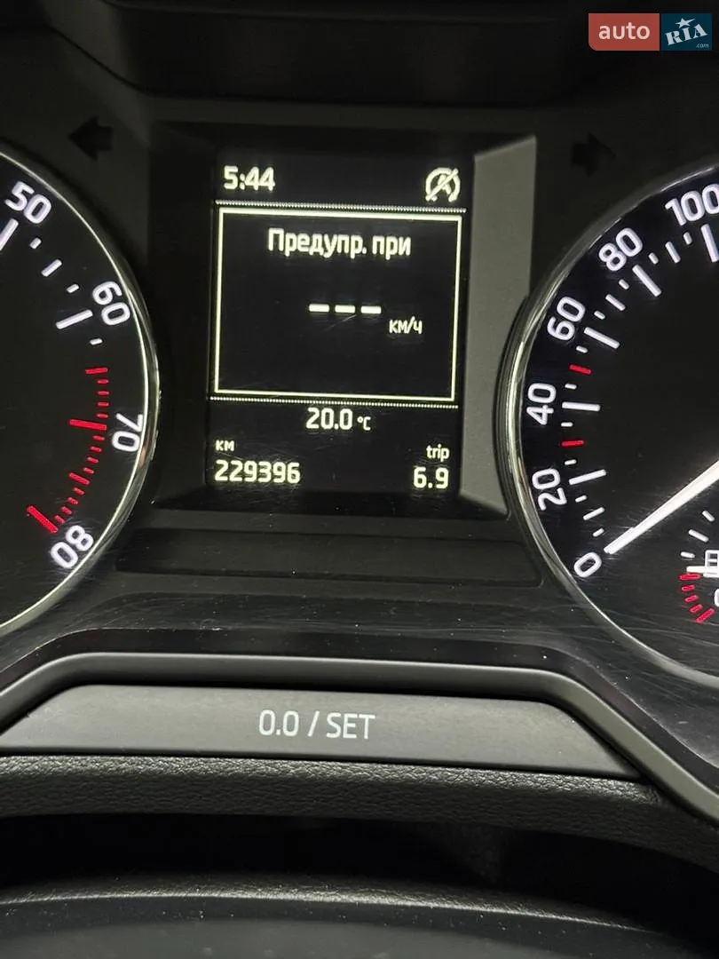 2016 Skoda Octavia - мініатюра 24