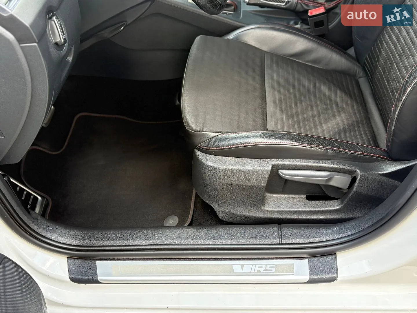 2013 Skoda Octavia - мініатюра 27