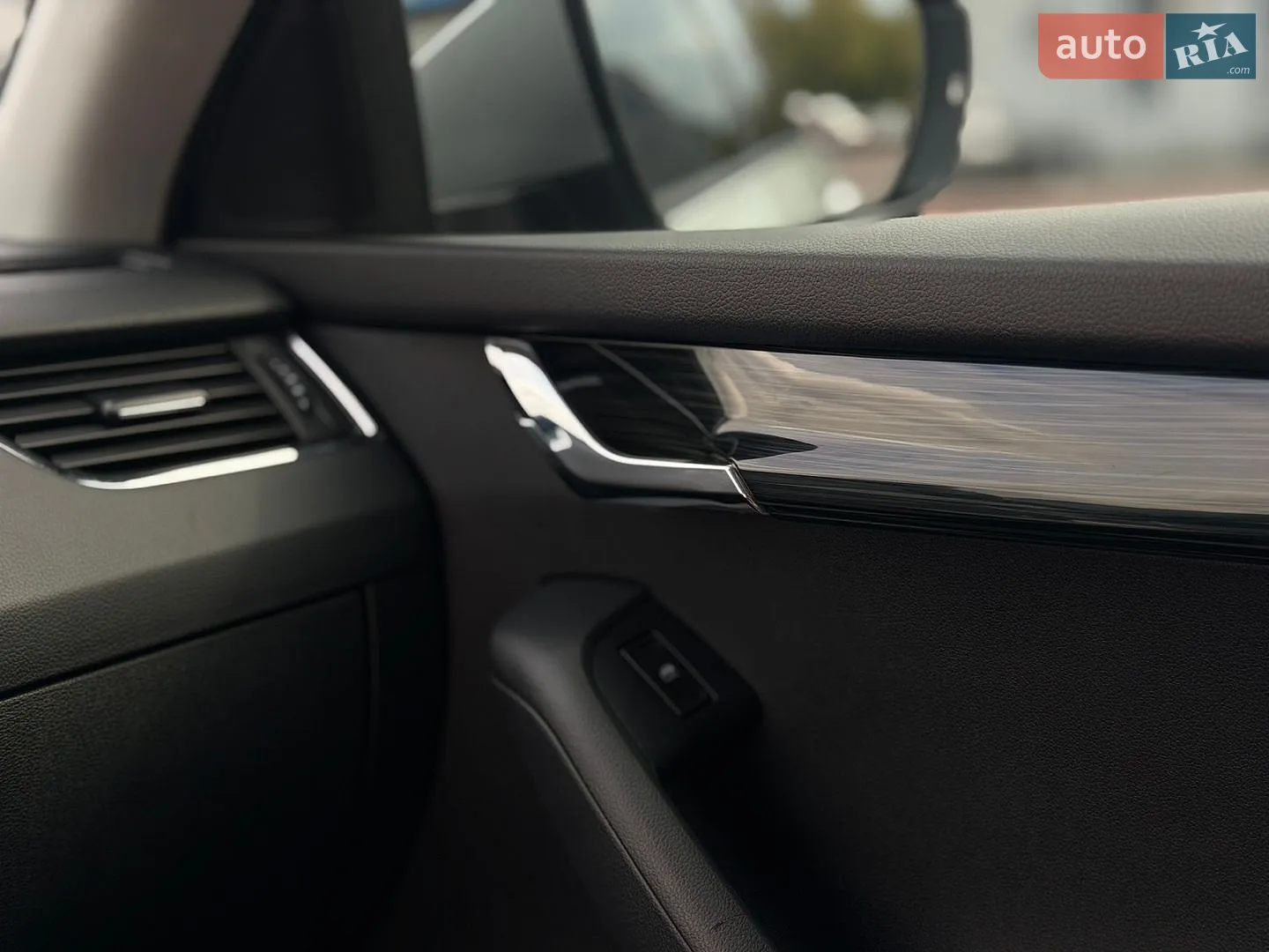 2019 Skoda Octavia - мініатюра 39
