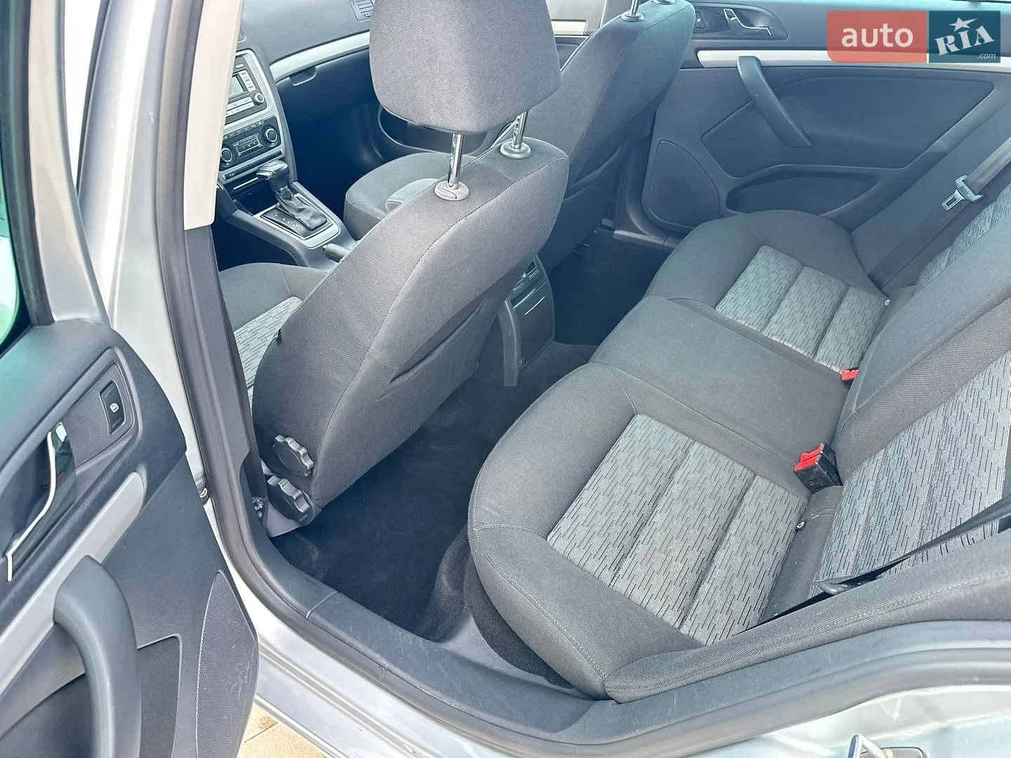 2012 Skoda Octavia - мініатюра 17