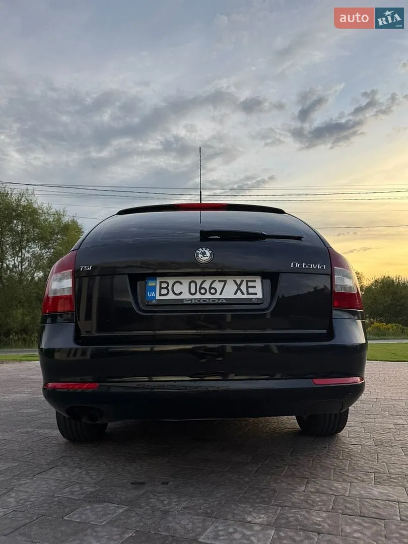 2010 Skoda Octavia - мініатюра 16