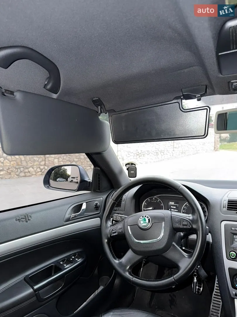 2010 Skoda Octavia - мініатюра 15