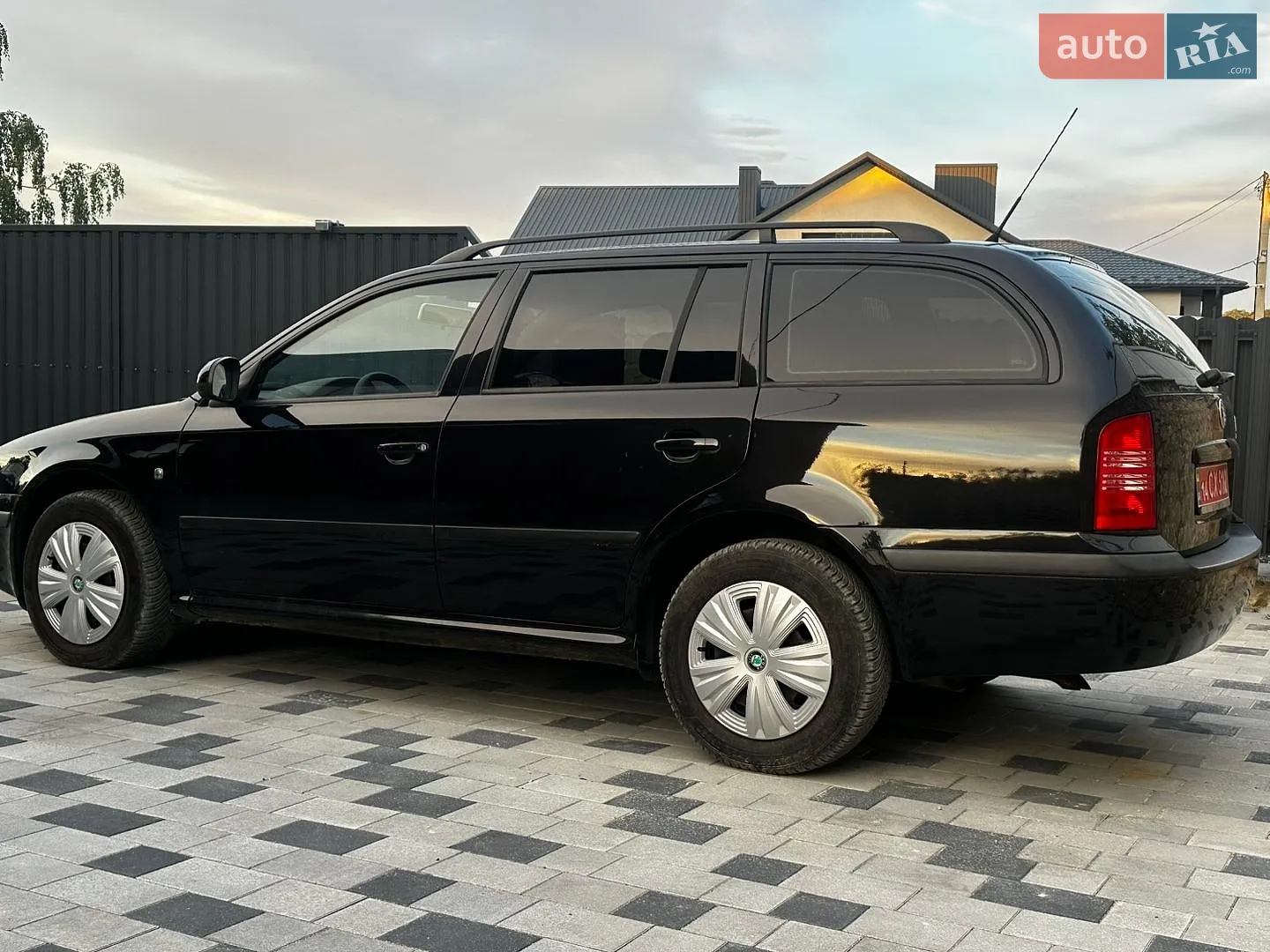 2010 Skoda Octavia - мініатюра 7