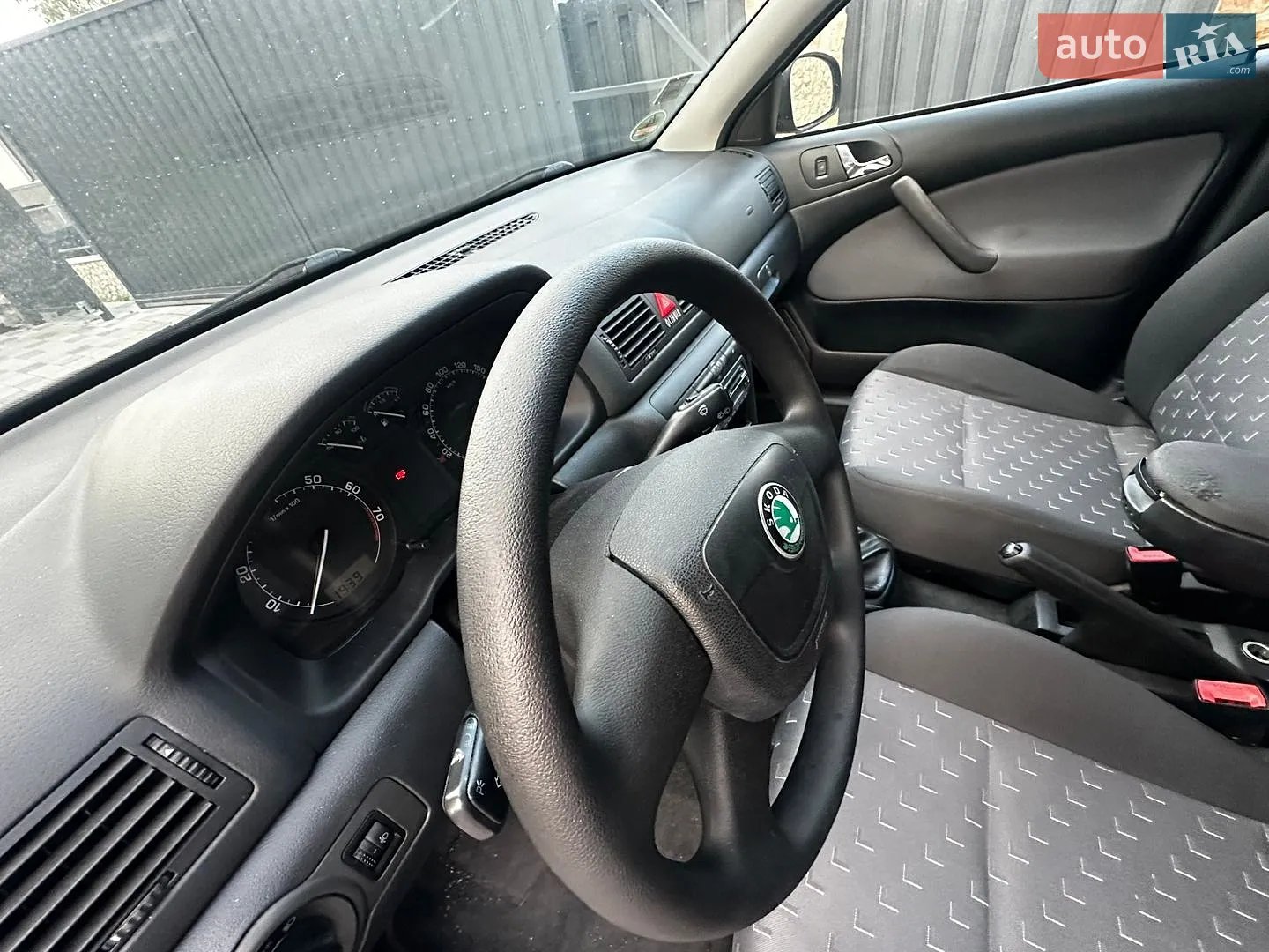 2010 Skoda Octavia - мініатюра 16